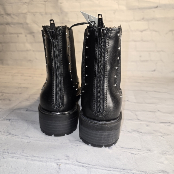 Universal Thread Black Studded Ankle Boots - Picture 4 of 8